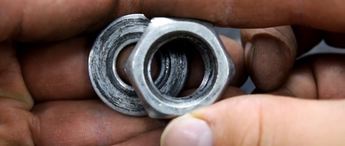 Magaan, compact magnetic contact para sa DIY electric welding