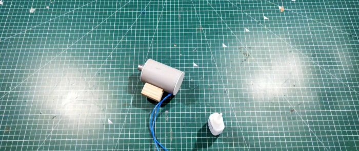 Jak vyrobit 12V mini kotoučovou pilu