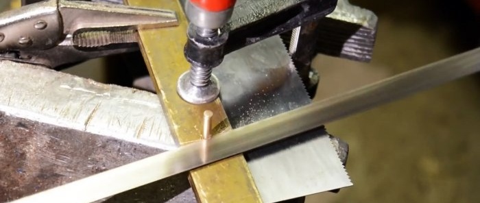 Cómo hacer tu propia sierra de cola de milano