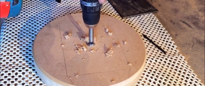 Ako vyrobiť stoličku zo starého tlmiča