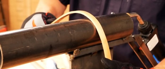 Cách uốn phôi gỗ bằng ống nóng