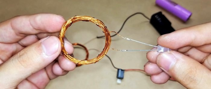 Drahtlose Übertragung von Strom ohne einen einzigen Transistor