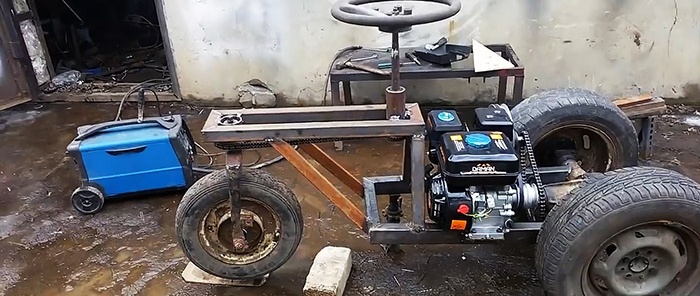 Homemade gasoline car with amazing and simple controls