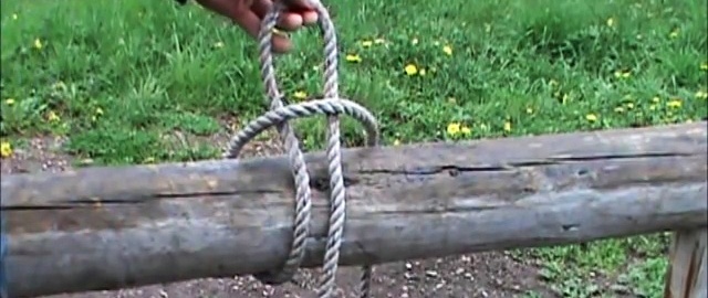 Cách buộc dây vào cột để sau này dễ dàng tháo dây