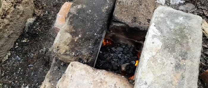 So schmelzen Sie Aluminiumdosen zu Hause zu Rohlingen