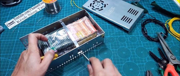 Hoe maak je een mega krachtige zaklamp van oude laptopbatterijen en een LED-paneel