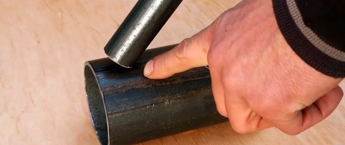 Πώς να φτιάξετε μια σκαπάνη για σωλήνα που θα είναι πιο βολική από μια κανονική