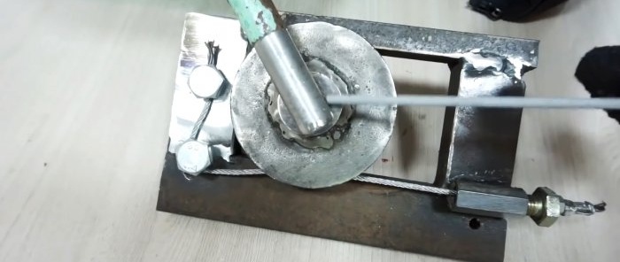 Kako napraviti valjkaste škare za metal