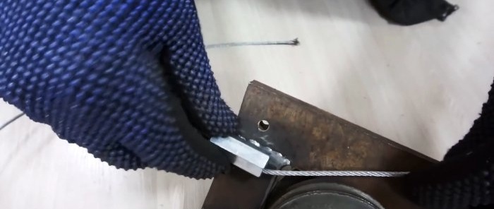 Wie man eine Rollenschere für Metall herstellt