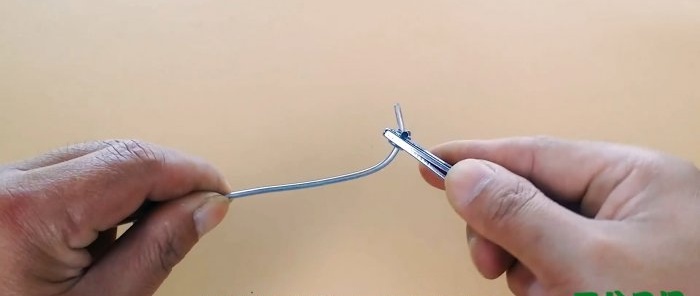 See how many tools a nail clipper can replace