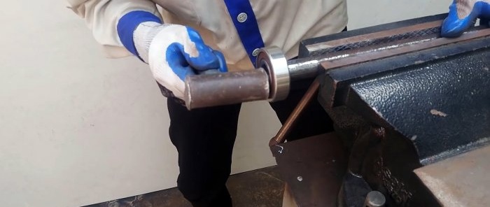Kā izgatavot mašīnu lokšņu metāla stiprinājumu veidošanai