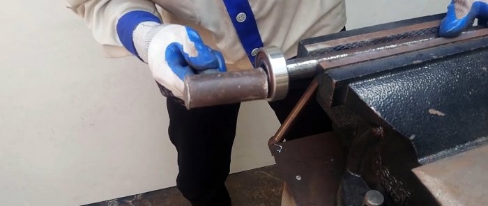 Paano gumawa ng isang makina para sa paglikha ng mga stiffener sa sheet metal