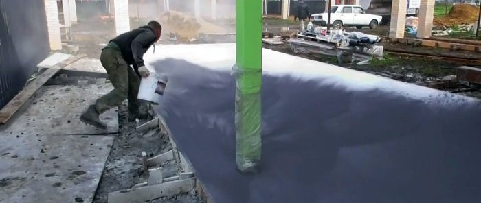Jak položit ražený beton