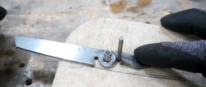 Cara membuat pisau poket lipat dari gunting patah