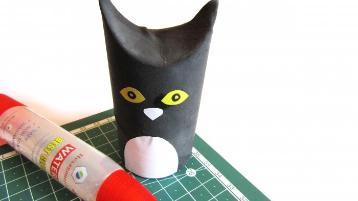 איך להעסיק את ילדכם במהלך ההסגר: בואו נעשה חתול מגליל נייר טואלט