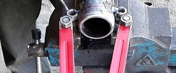 Paano gumawa ng isang unibersal na puller mula sa isang hydraulic jack