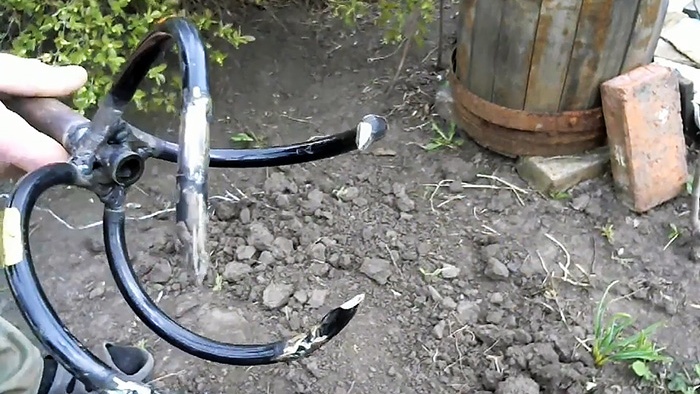 How to make a hand cultivator from a car spring