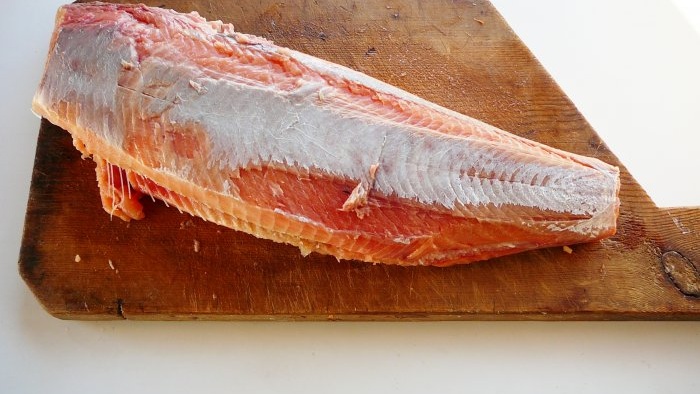 Najchutnejšie jedlo z ružového lososa - jednoduchý a osvedčený recept na solenie lososa
