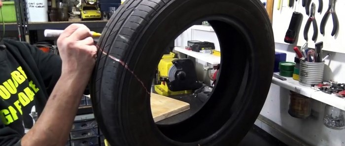 Výroba nástenného kompaktného boxerského trenažéra z pneumatiky