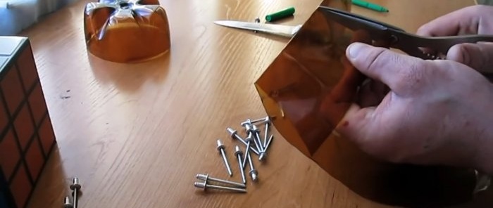 Како брзо и једноставно направити омотач од пластичне боце