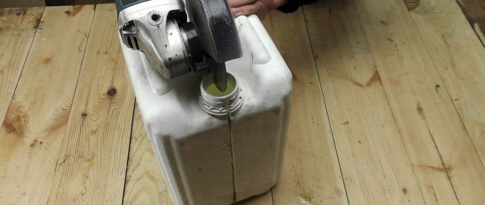 Paano maglagay ng plastic canister para magamit sa isang garahe o pagawaan