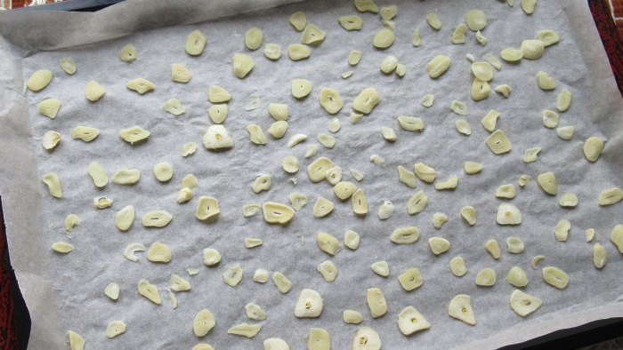 Come preparare l'aglio in polvere