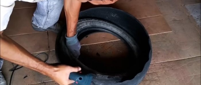 Making a garden chair from old tires