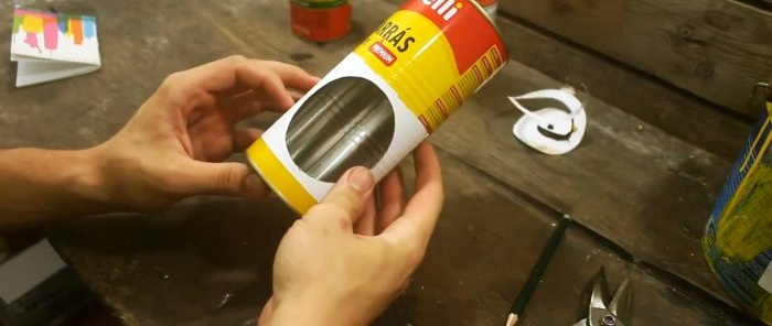 Usos útiles de las latas: cómo hacer un mini horno para cocinar al aire libre