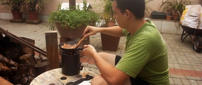Användbara användningsområden för plåtburkar: hur man gör en miniugn för matlagning utomhus