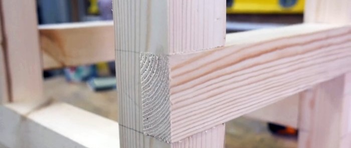 Kā izgatavot ķebļa sēdekli no plastmasas vākiem un kārbām