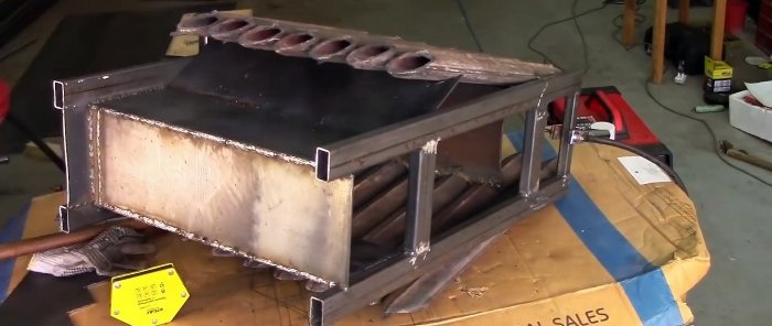 Hoe maak je een garageverwarmingsoven van oude batterijen
