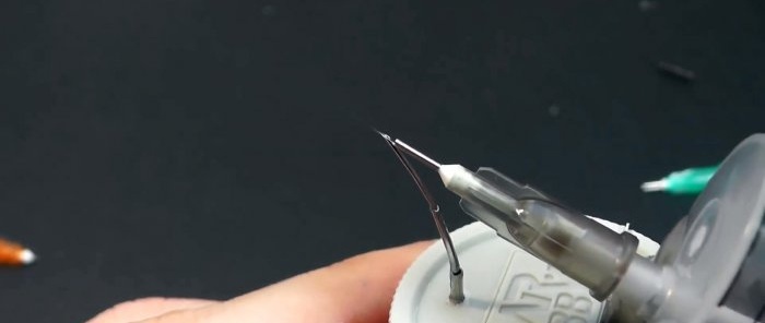 Cách làm một chiếc airbrush mini đơn giản từ ống tiêm