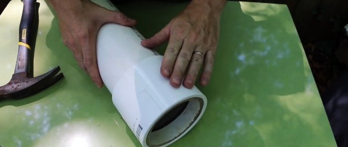 Sådan får du kompostorme til at fungere for dig Lave et vermikomposteringstårn til havens bede