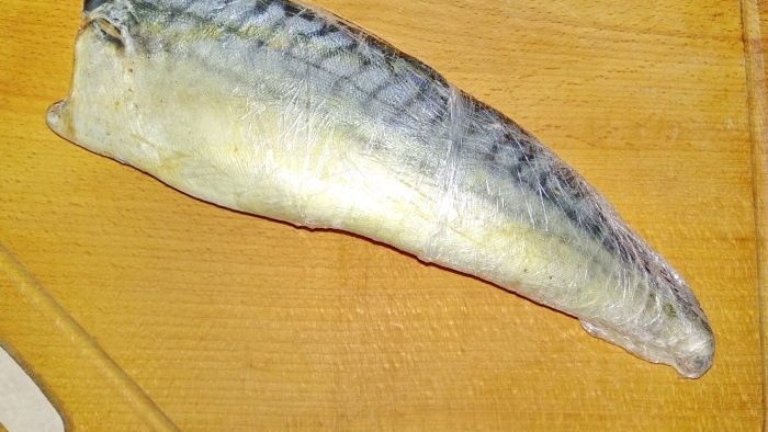 Pittig gezouten makreel Moermansk reuzel