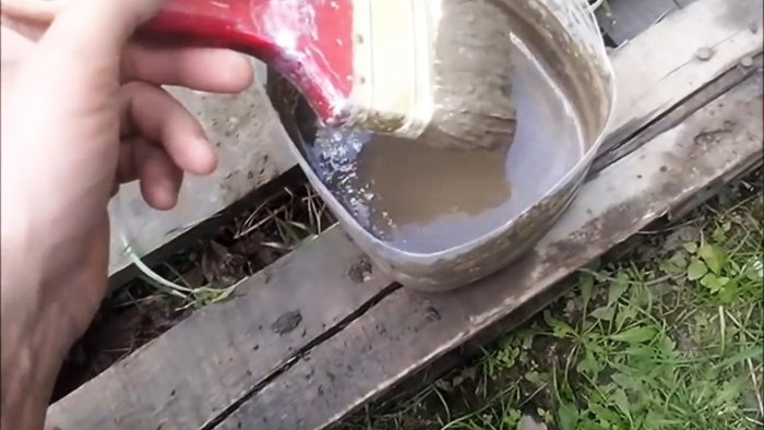Een goedkope manier om een ​​vat te verven en te beschermen tegen roest