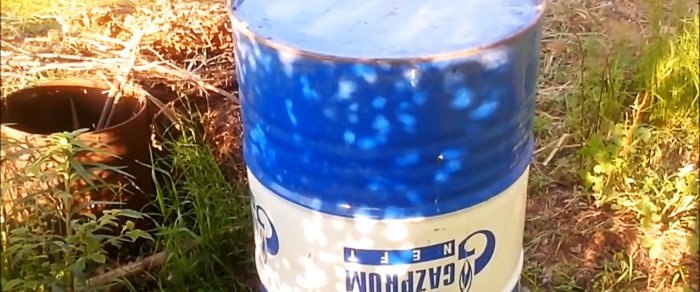 Een goedkope manier om een ​​vat te verven en te beschermen tegen roest