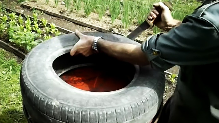 Come utilizzare gli pneumatici per auto in giardino