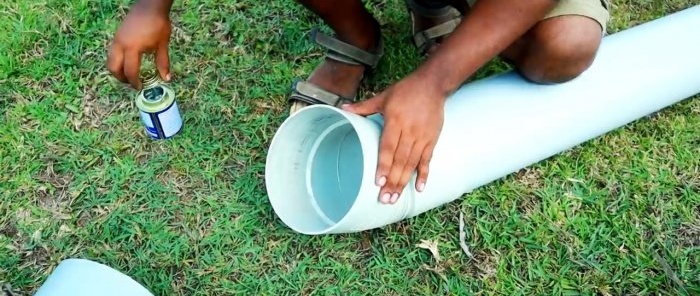 How to make a boat from PVC pipes and a trimmer engine