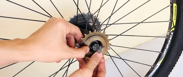 Cómo hacer una potente bicicleta eléctrica con 4 motores de bajo consumo