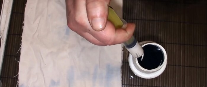 Wie man aus gewöhnlichem Stoff eine Lederscheide herstellt