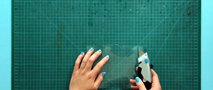 Jak zrobić dachówki z plastikowych butelek