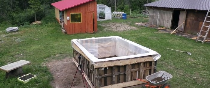 Πώς να φτιάξετε μια φθηνή μεγάλη πισίνα από παλέτες σε 1 ημέρα