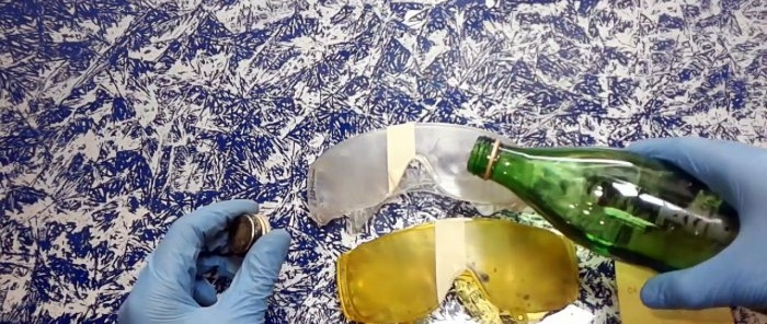 Hogyan lehet kézzel visszahelyezni az átlátszóságot a műanyagra