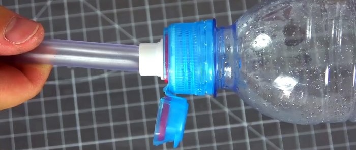 Opzioni per risolvere i problemi quotidiani utilizzando bottiglie di plastica