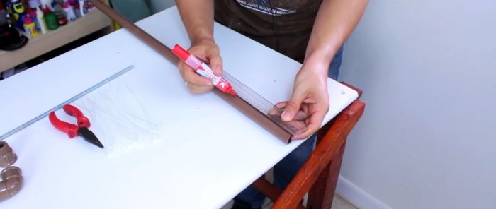 Hoe maak je een sproeier met een grote besproeiingsradius van PVC-buizen