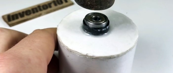 Hur man gör en pump för en skruvmejsel