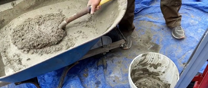 Une table en béton à faire soi-même est facile