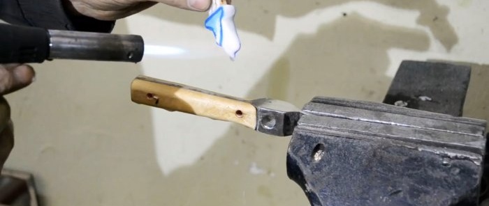 Making a clamp from a stabilizer bar