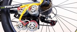 Како направити снажан електрични бицикл користећи 4 мотора мале снаге