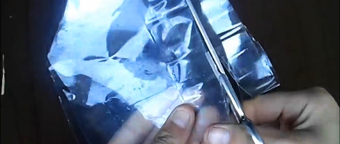 Comment fabriquer une simple girouette à partir d'une bouteille PET en 5 minutes